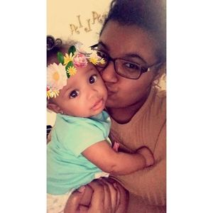 Meet your Posher, Ariana